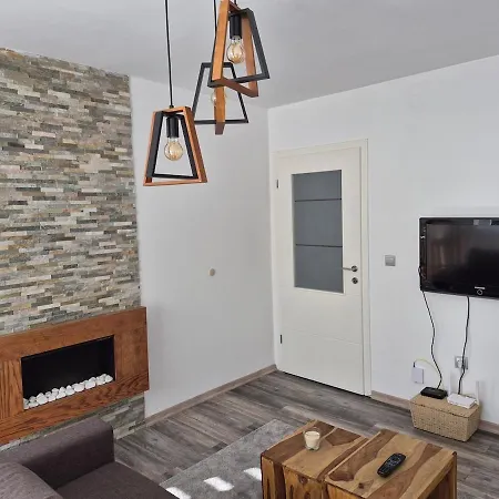Old Town Oasis Apartman *